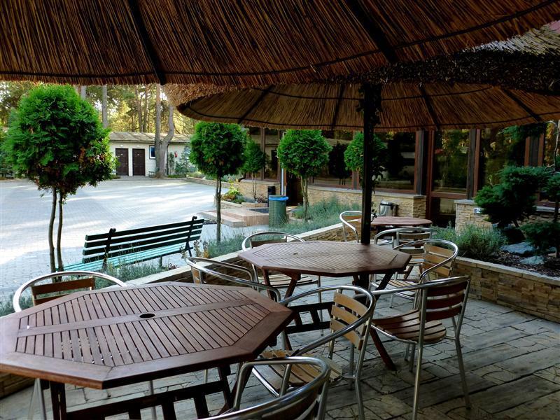 Imperium - Hotel Restauracja Firlej Exterior foto